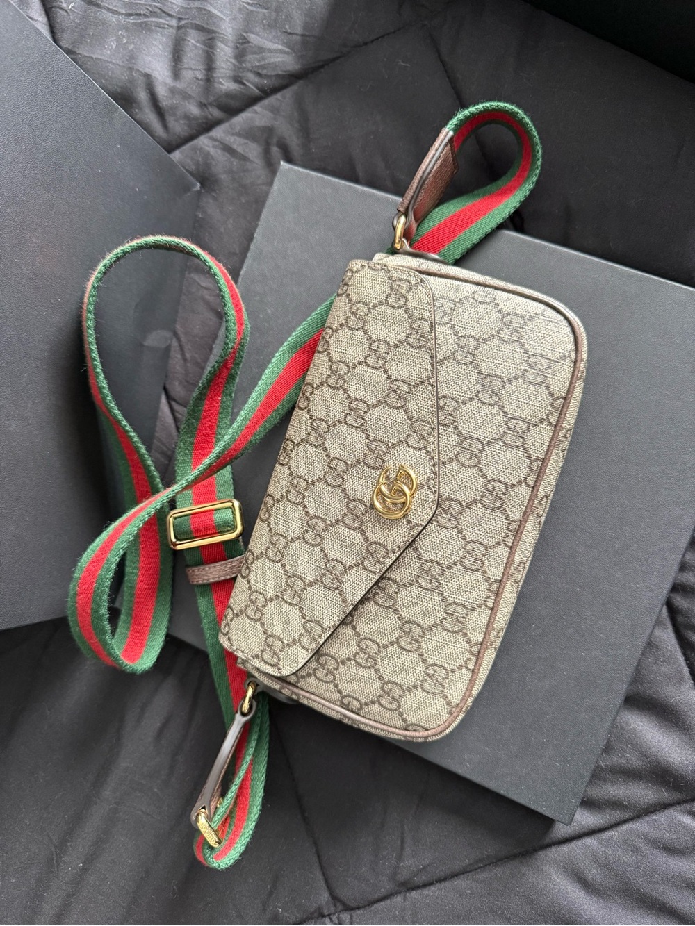 Ophidia Pochette